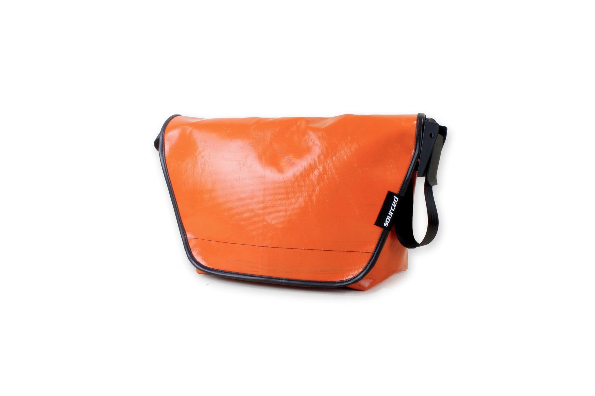 truck tarp messenger bag Messenger (M) – Medium Recycled Truck Tarpaulin Messenger Bag – Sourced