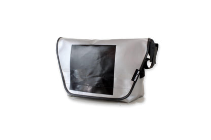 Messenger (L)