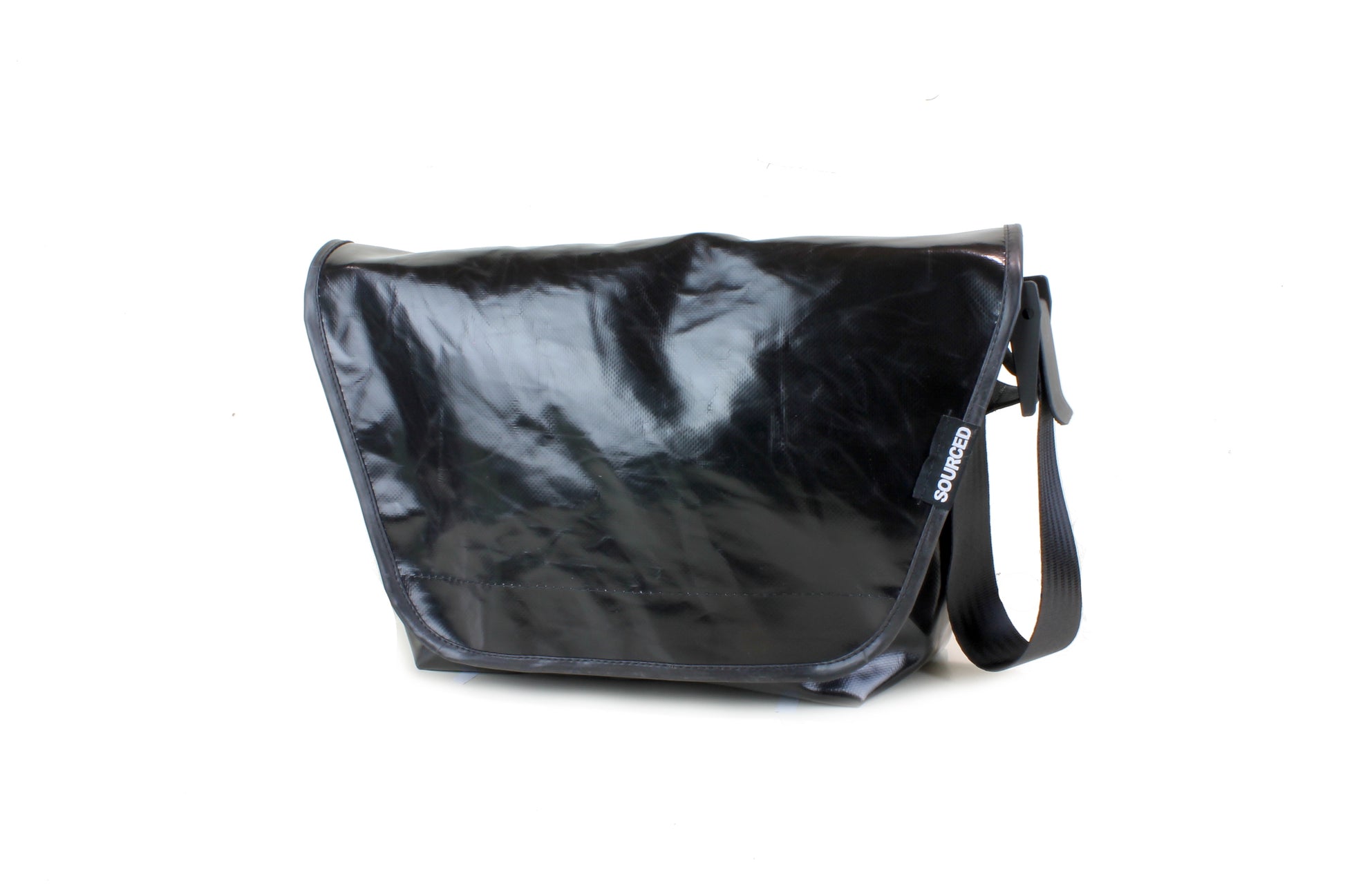 tarp messenger bag Messenger (L) – Large Recycled Truck Tarpaulin Messenger Bag – Sourced